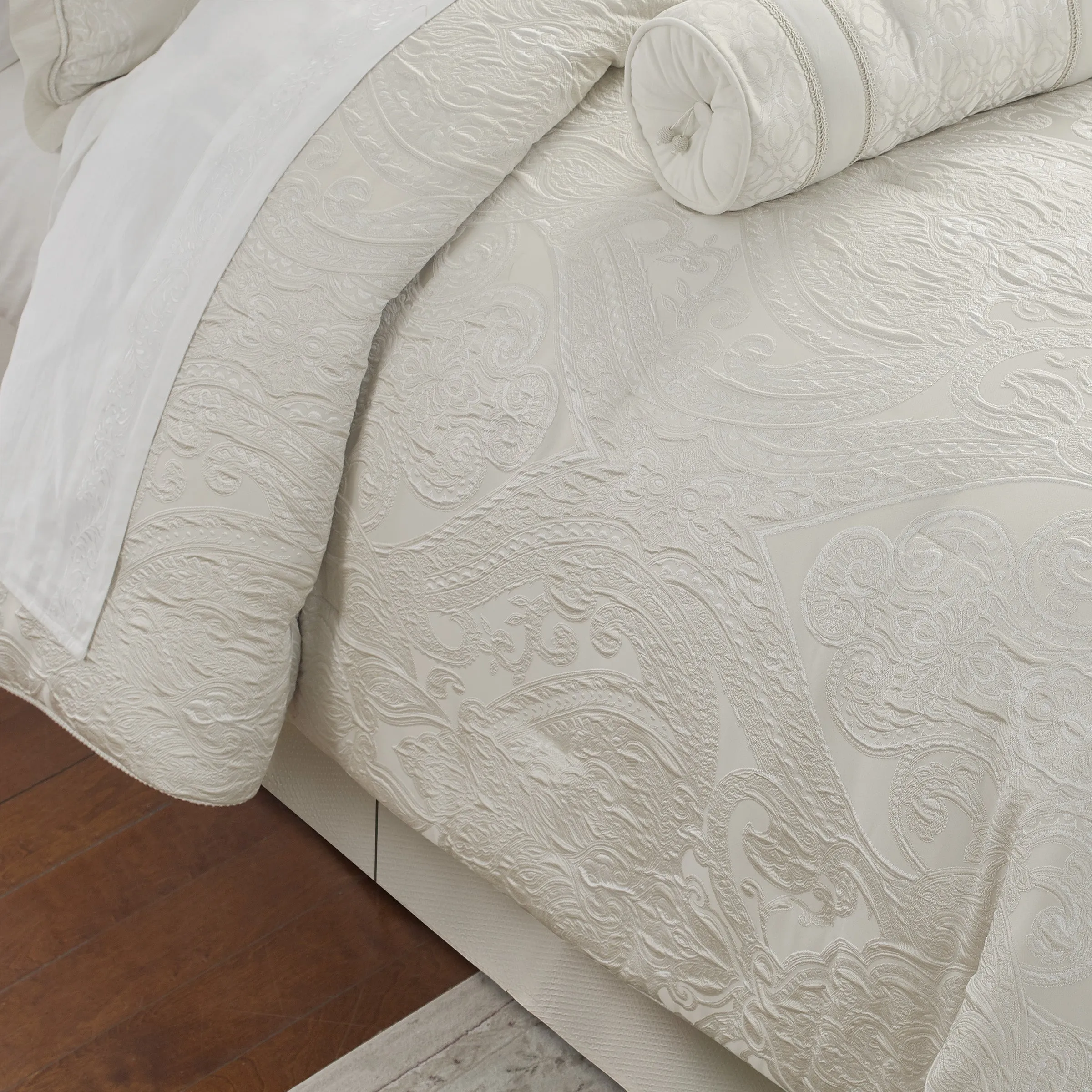 Aragon 6PC Comforter Set