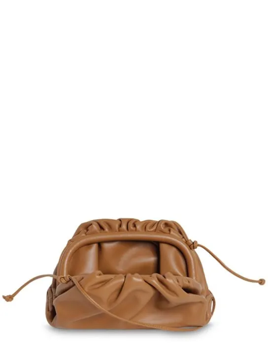 Bottega Veneta   Mini Pouch smooth leather clutch 