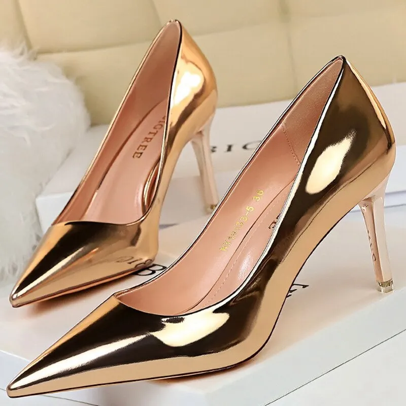 Graduation Gift Fashion Kitten Heels Patent Leather Woman Pumps Stiletto Heels 7.5 Cm 10.5cm High Heels Shoes Wedding Shoes Sexy Party Shoes