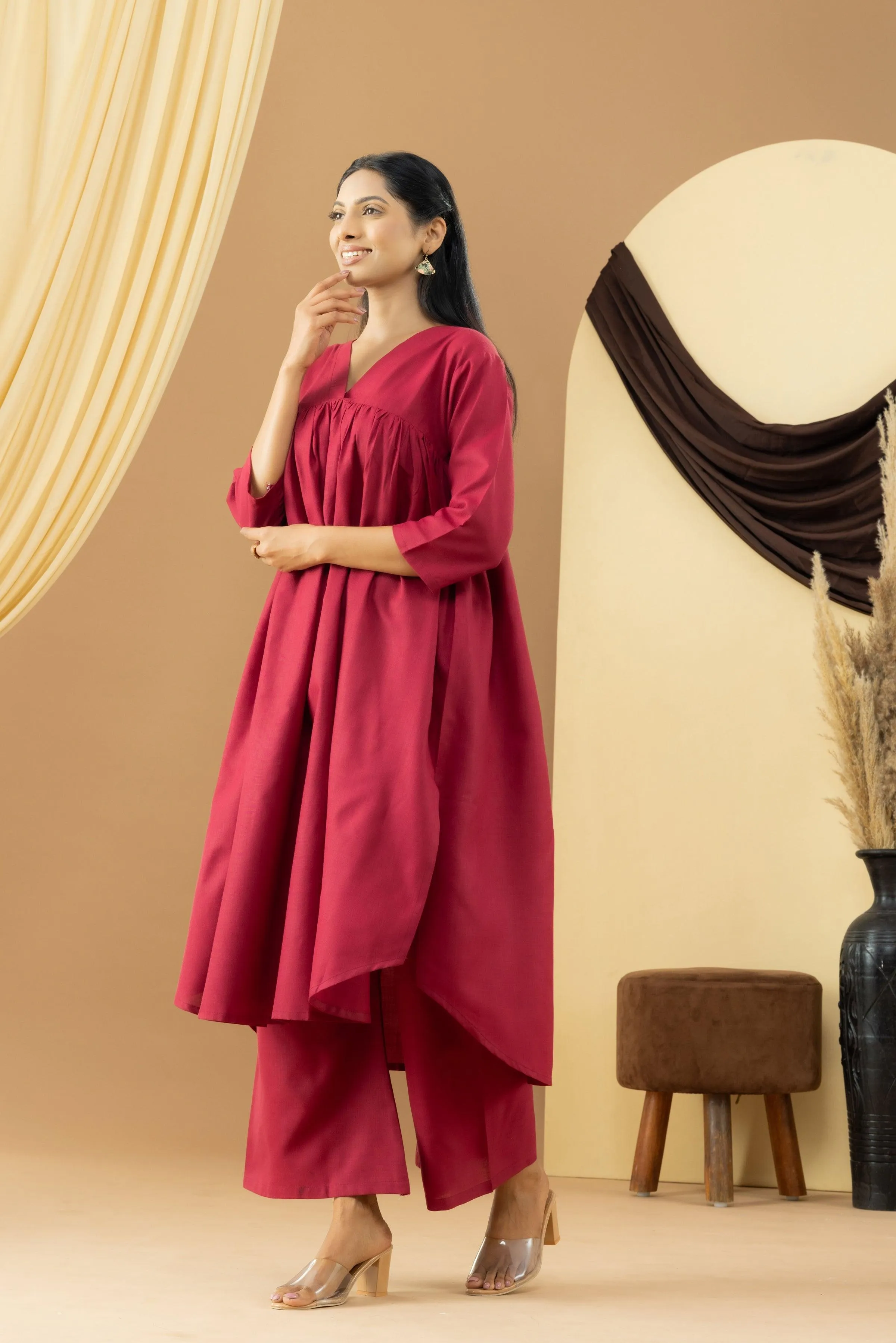 Harsingaar Crimson Gathered Kurta Set