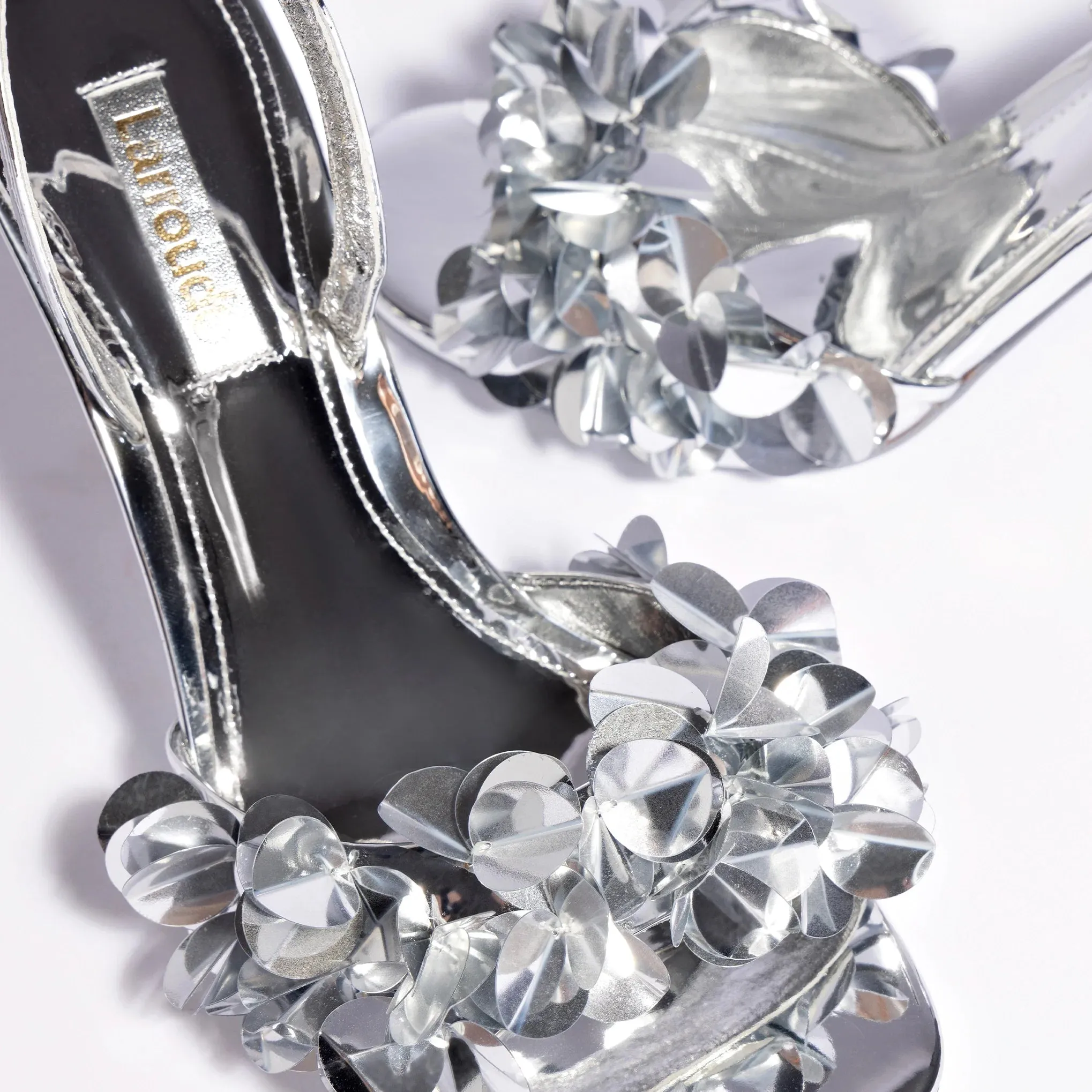 Larroude Morgan Sandal In Silver Specchio