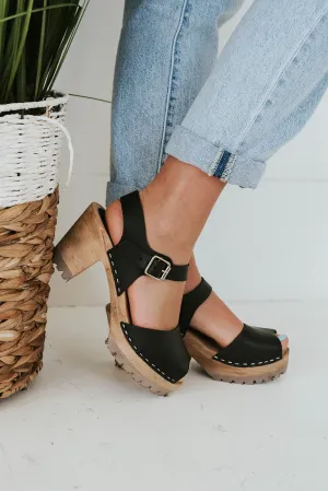 MIA Greta Clog-Black