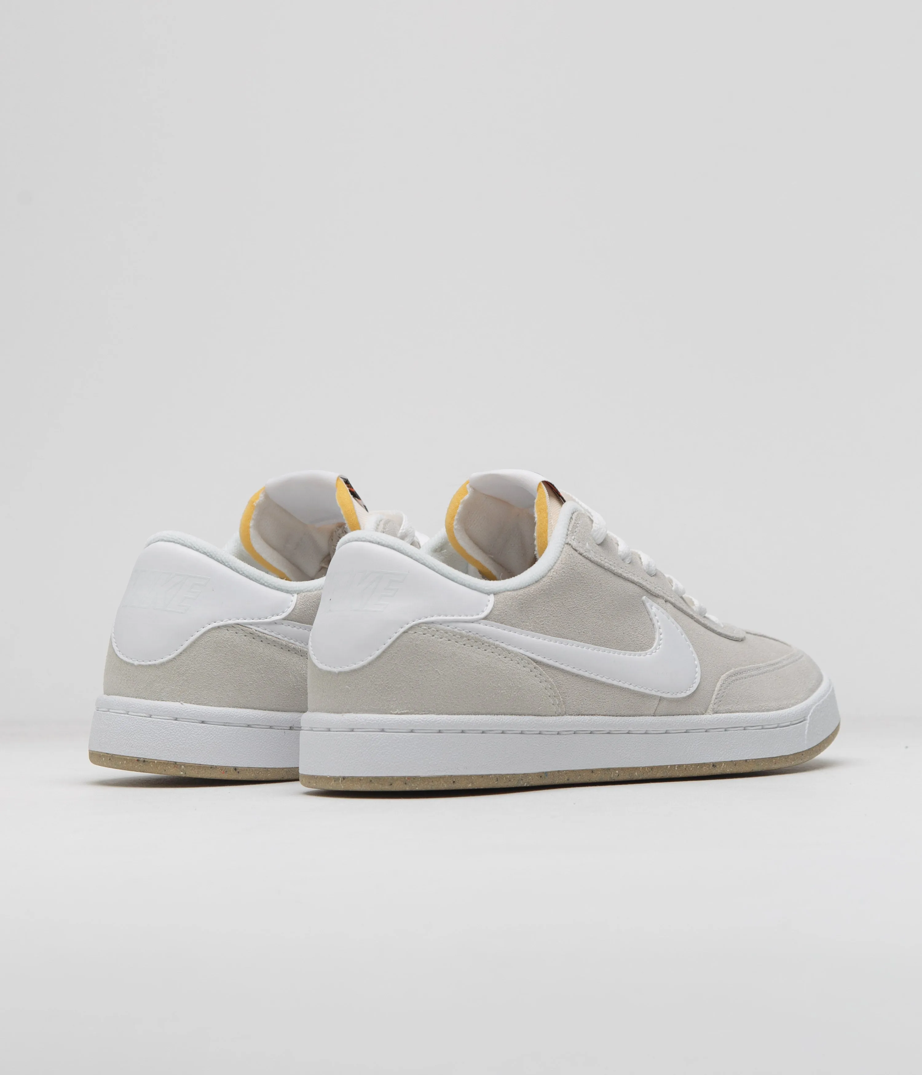 Nike SB FC Classic Shoes - Summit White / Summit White - White