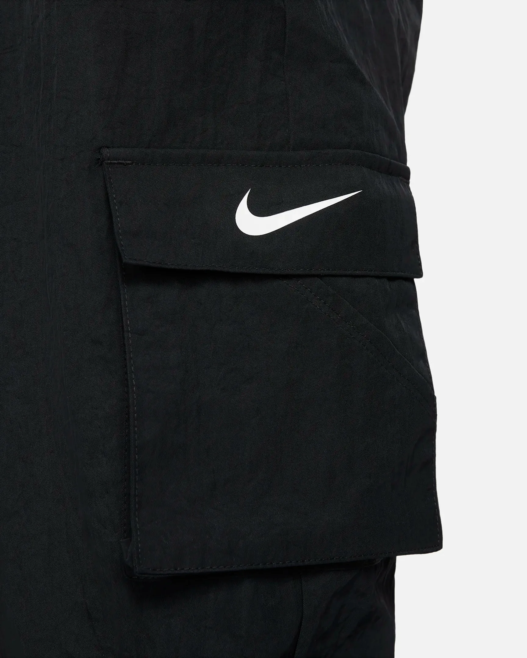 Nike Sportswear Essential Women's High-Rise Woven Cargo Pants