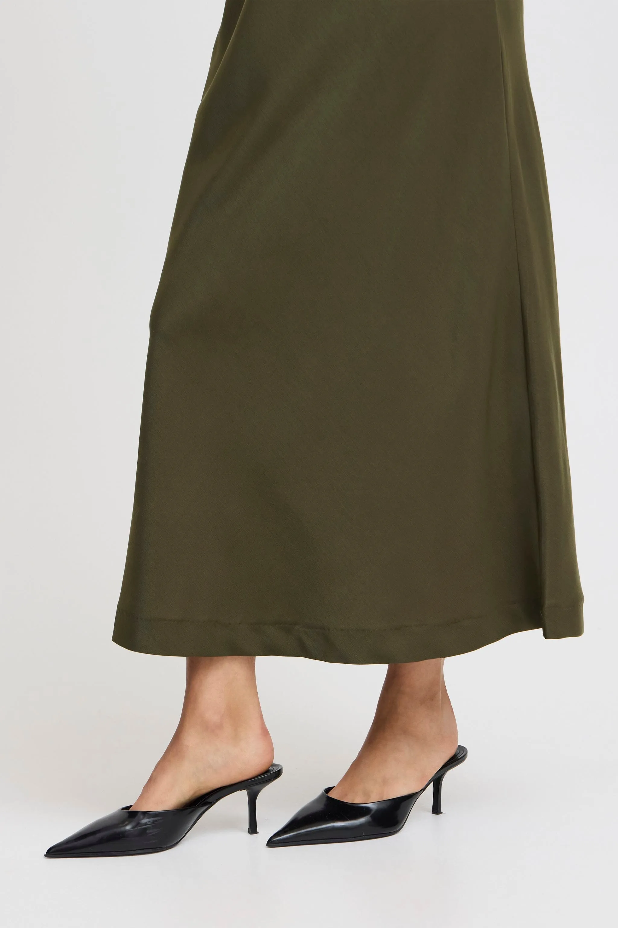 OLIVE SILKY MIDI SKIRT