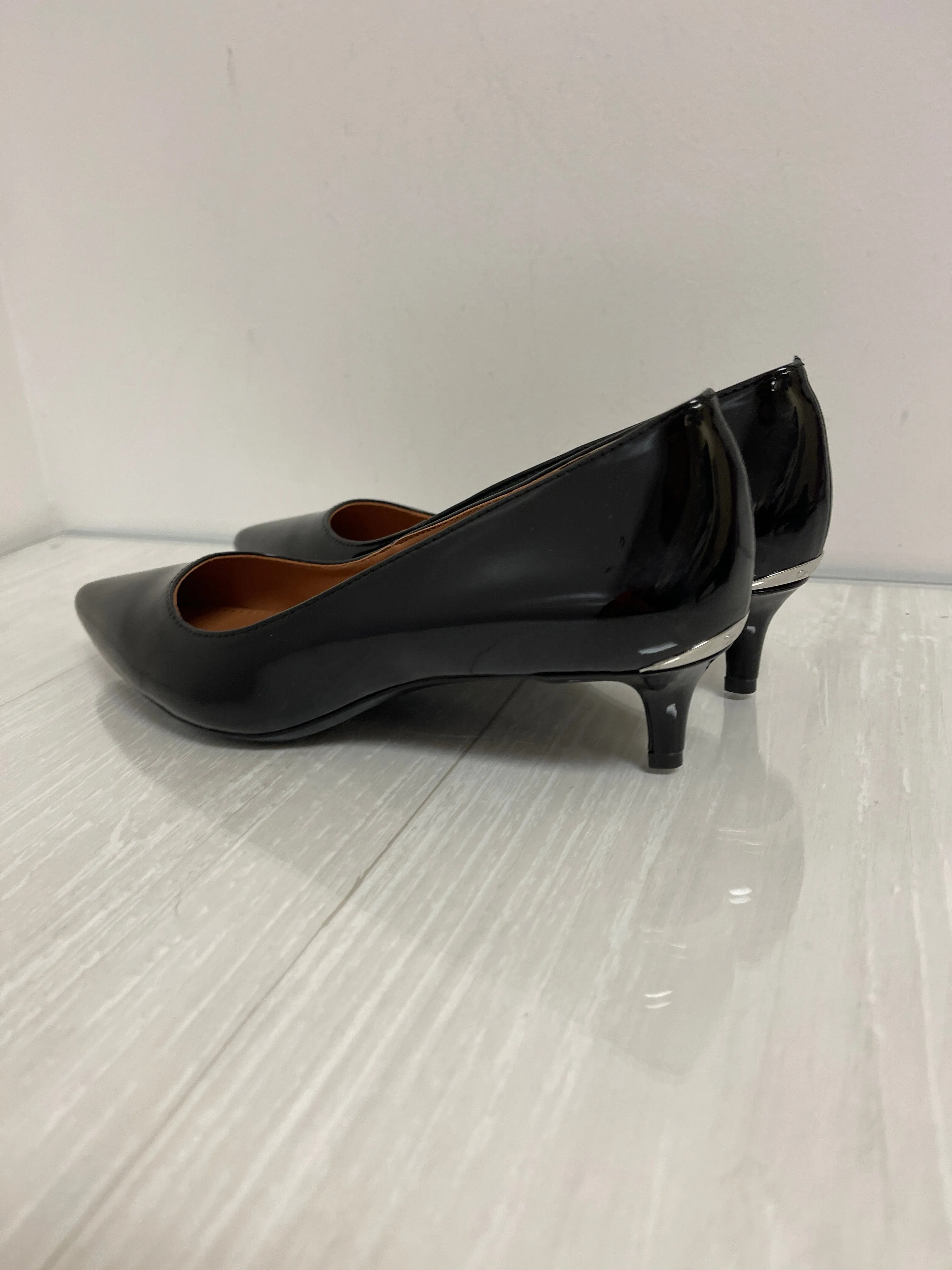 Shoes Heels Kitten By Calvin Klein In Black, Size: 6