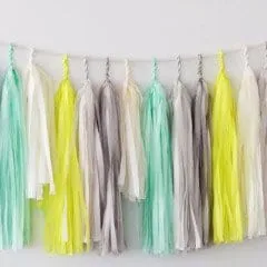 SO FRESH tassel garland