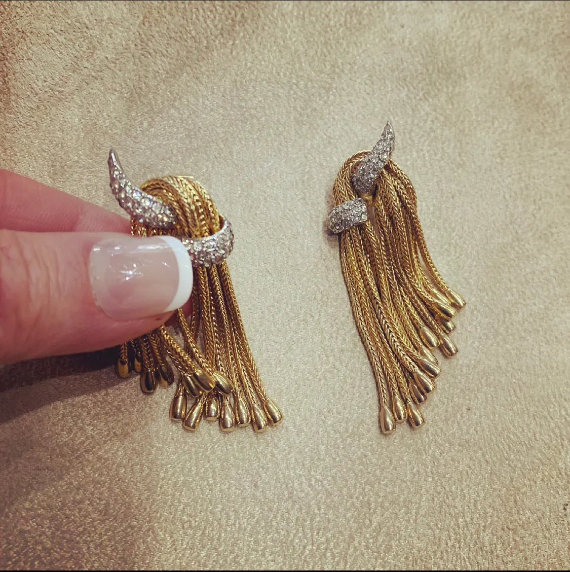 Tassel Gold Vintage earrings by Boucher