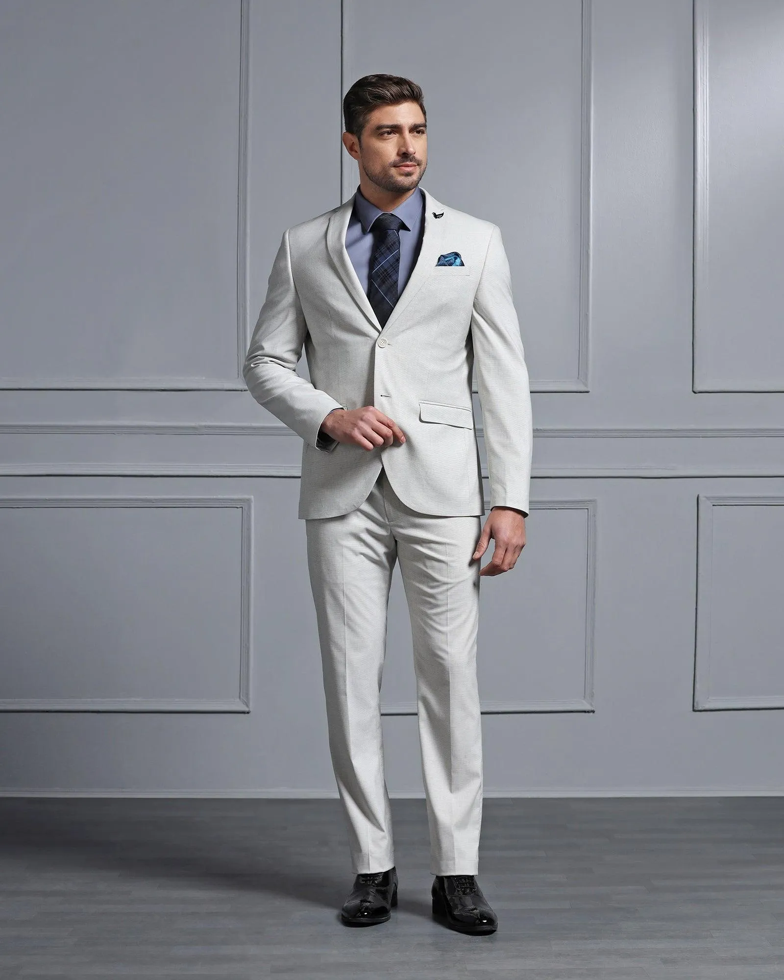 Two Piece Grey Textured Formal Suit - Waves