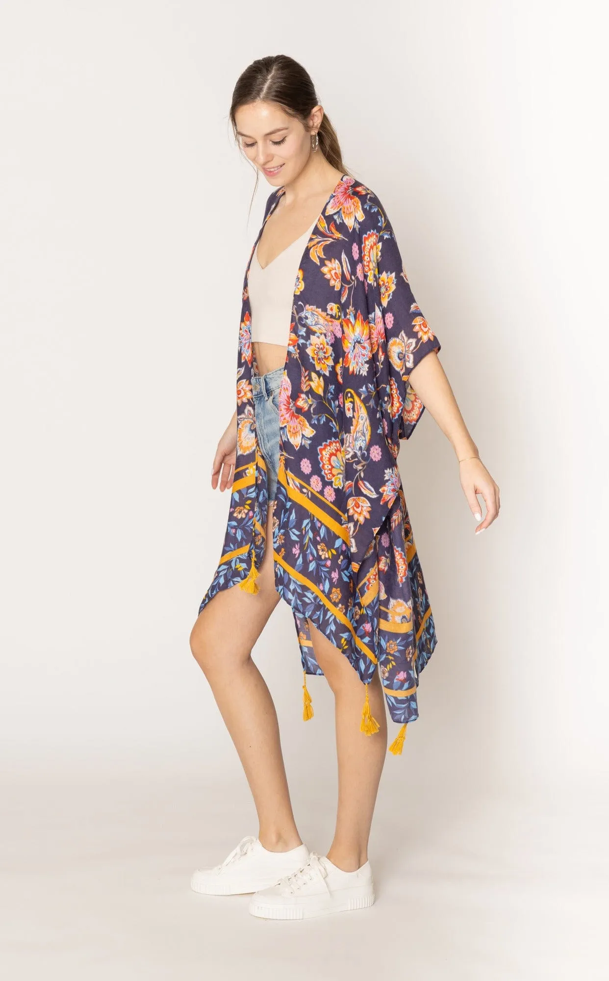 WLK410011 Leilani Floral Print Kimono With Tassels