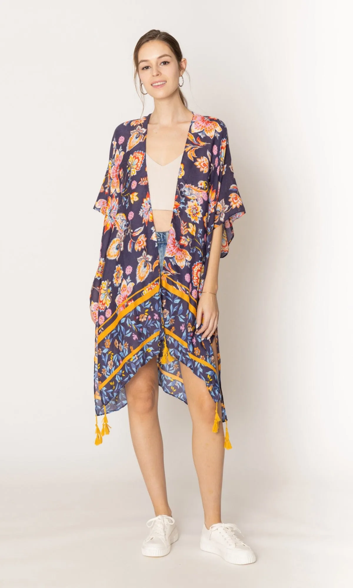 WLK410011 Leilani Floral Print Kimono With Tassels